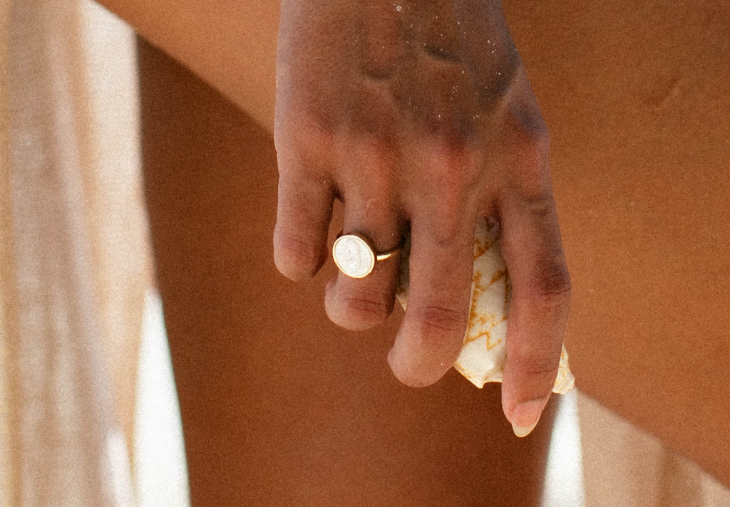 Ring Moon